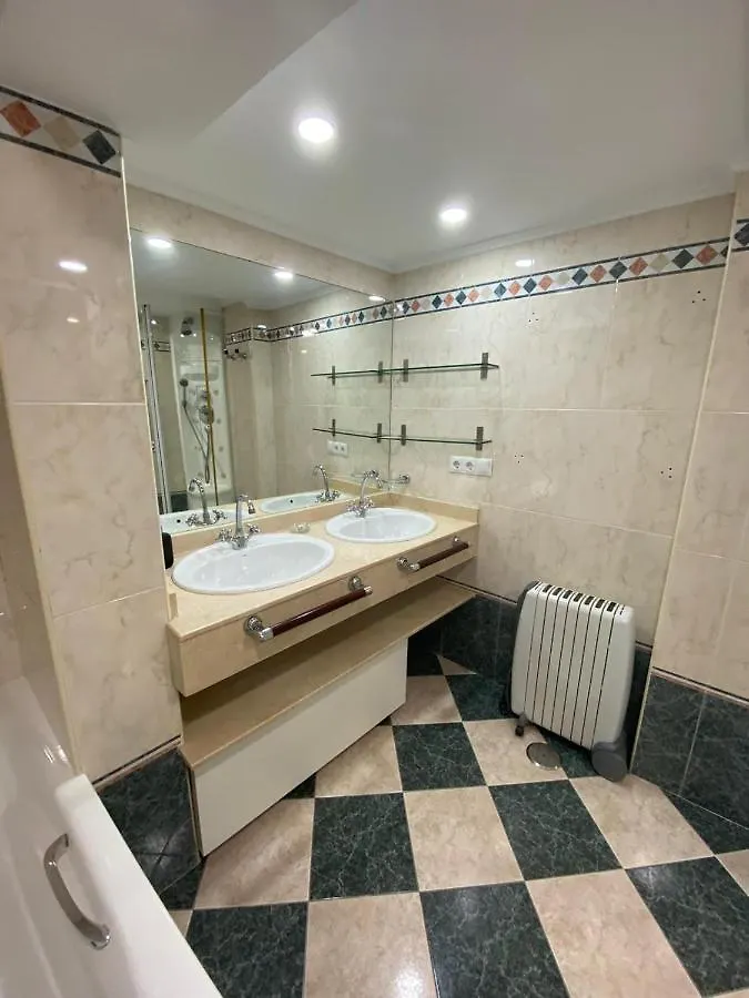 Fantastico Duplex Corazon De La Juderia Sevilla 0*, Seville